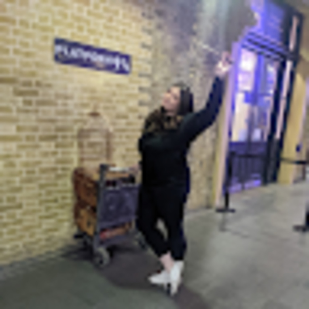 Meet your Posher, Leanna